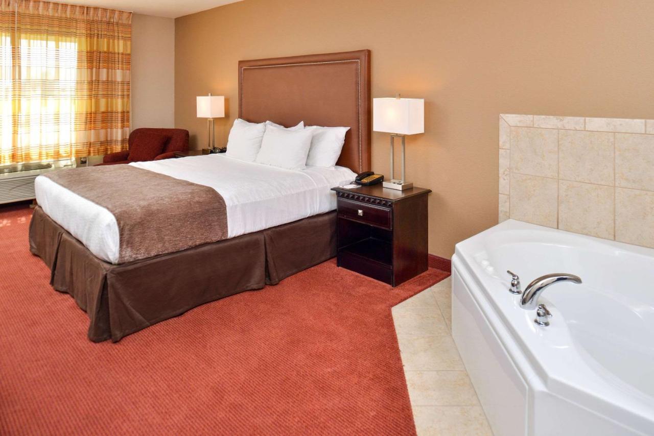 Hotel Vue, Ascend Hotel Collection Natchez Esterno foto